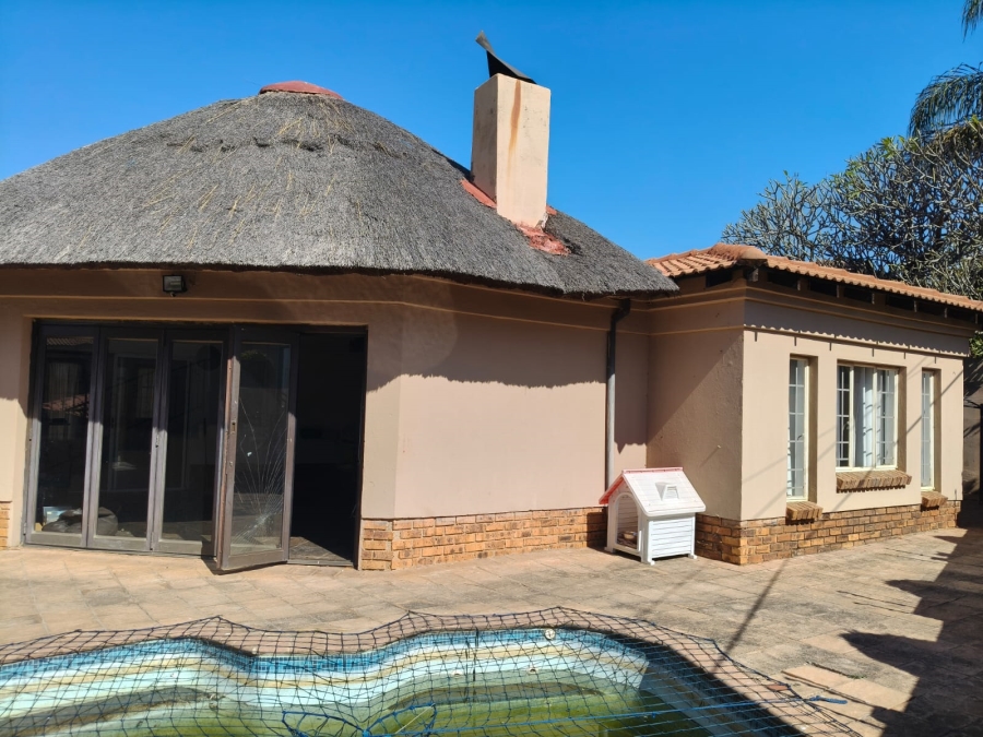 3 Bedroom Property for Sale in Safari Gardens North West